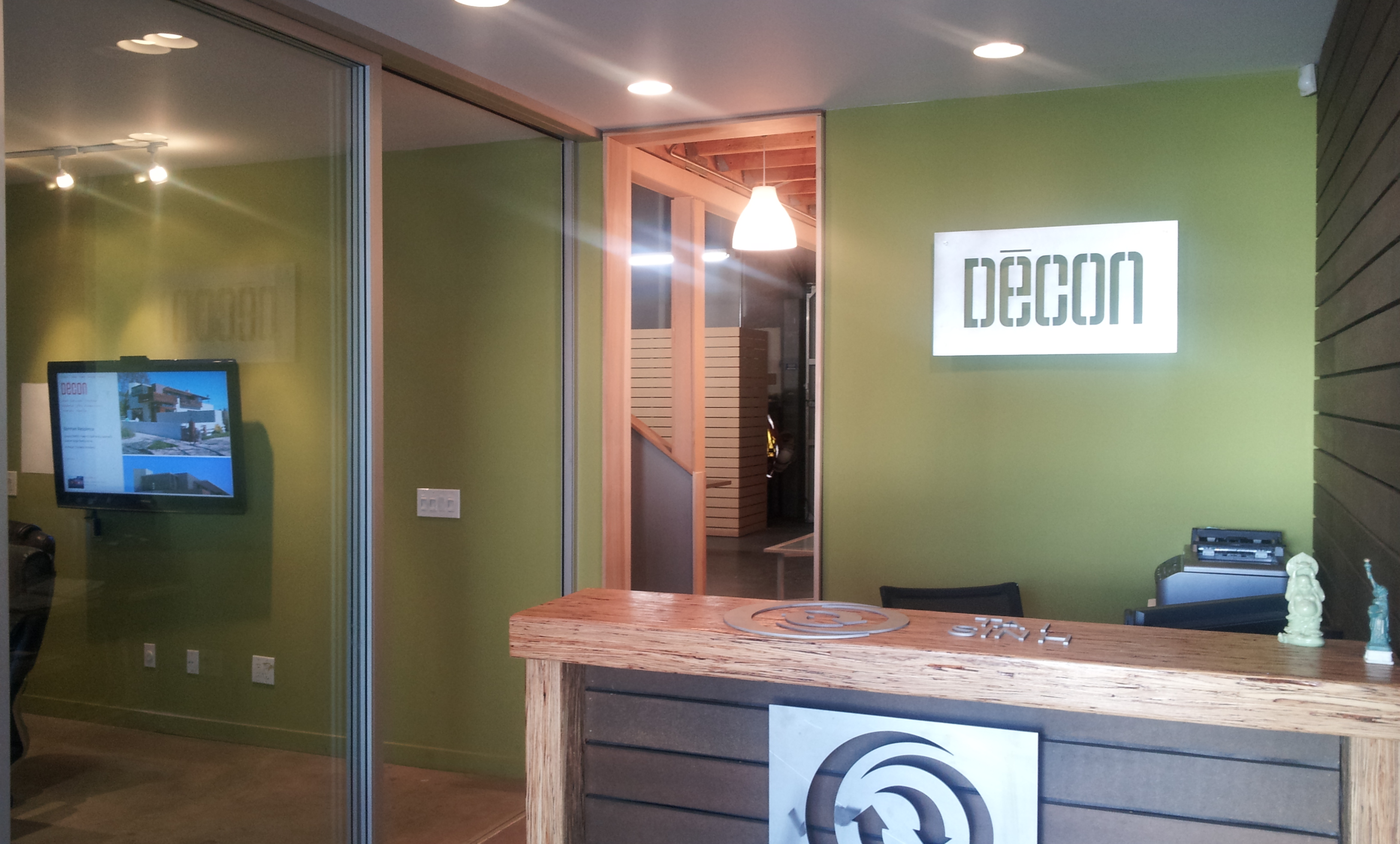 decon_office